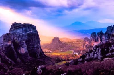 Bucarest à Athènes : Découverte des Balkans